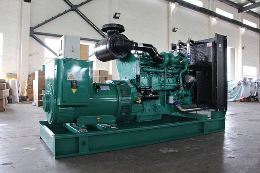 万安320kw康明斯柴油发电车出租组图片 万安320kw康明斯柴油发电车出租组图片